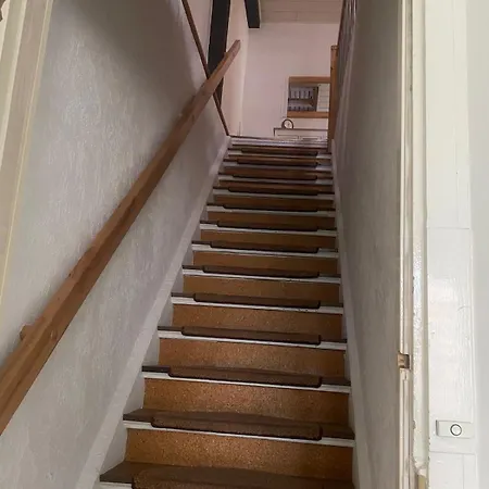 Schalander Apartment